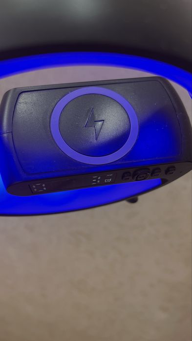 зарядка,світильник,блютуз-колонка,безпровідна зарядка для телефона