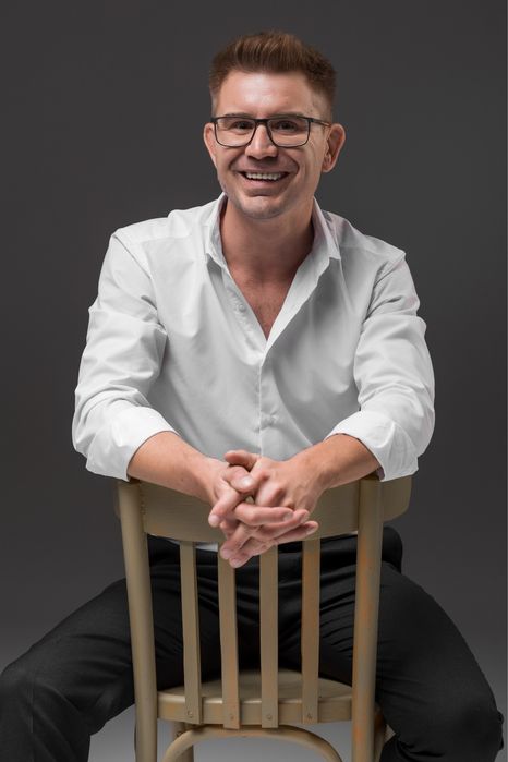 Ведущий Днепр и DJ на Корпоратив, Свадьбу, Юбилей не Тамада.