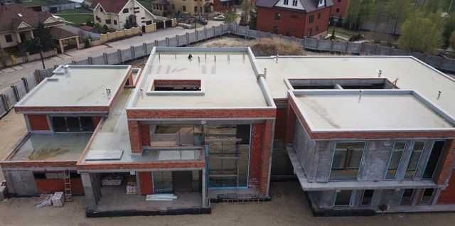 Пайщик ПВХ мембрани Вінниця Ремонт ПВХ покрівлі ТПО мембрана