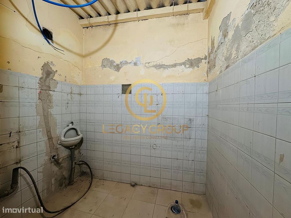 Moradia para Renovar em Areal Gordo – Faro