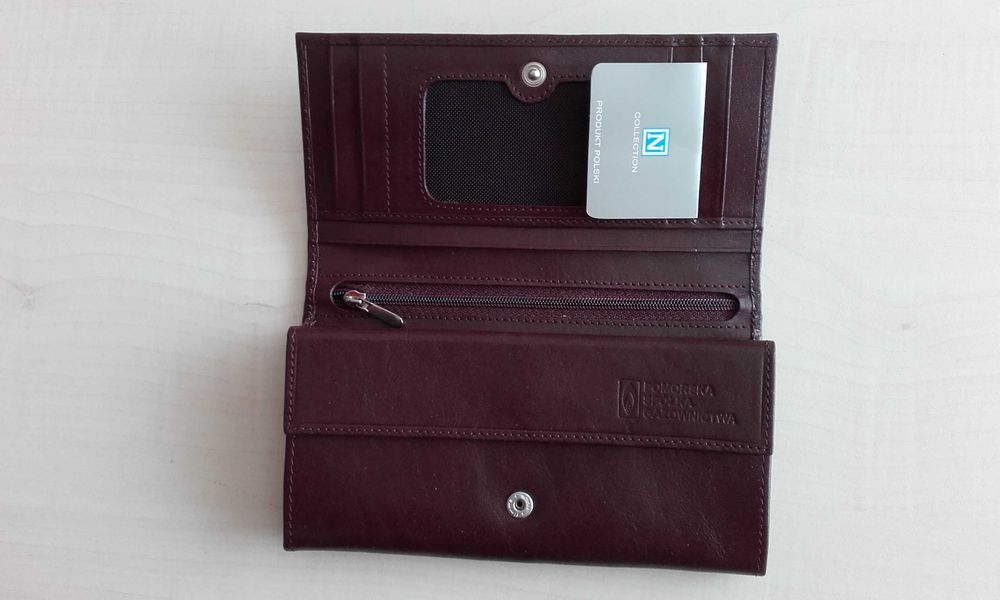 Portfel damski / portmonetka, kolor burgundowy, skóra naturalna, nowy
