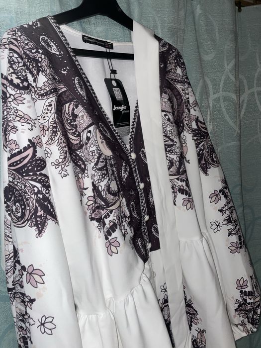 Плаття нове