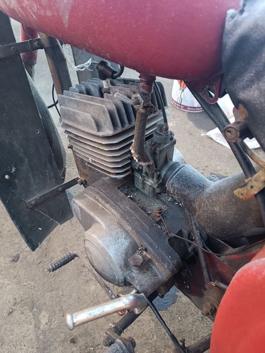 Мотор на мотоцикл минск 125 12 вольт.