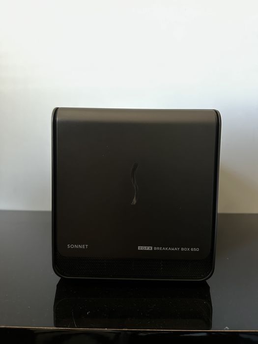 Caixa Sonnet Breakaway Box 650 com GTX 1060 de 6GB