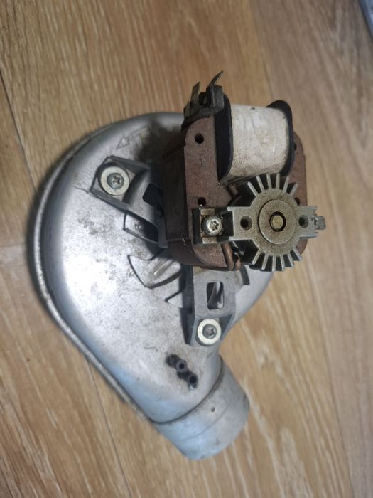 Вентилятор (турбіна) до газового котла Vaillant