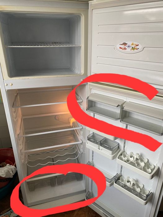 Холодильник  Атлант  по запчастинам