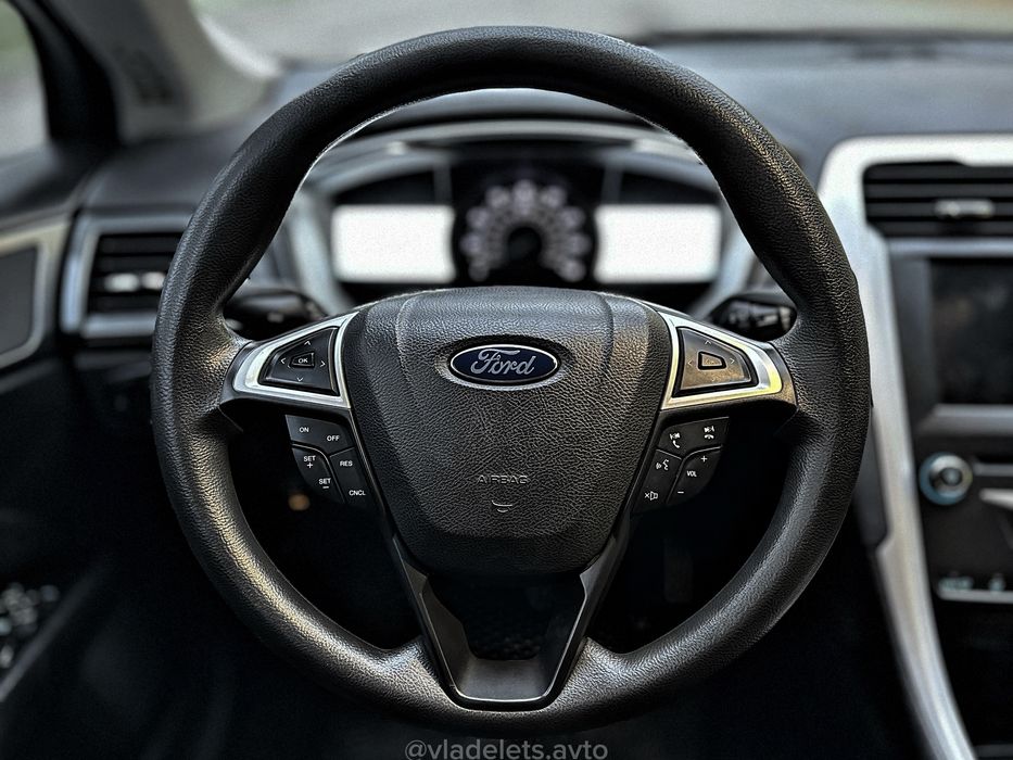 Ford Fusion • 2014 • 2.5 бензин • Автомат
