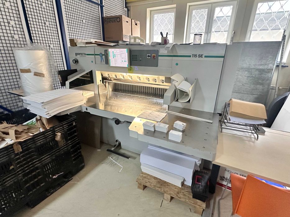 Gilotyna, krajarka do papieru PERFECTA 115 SE ROK 2015