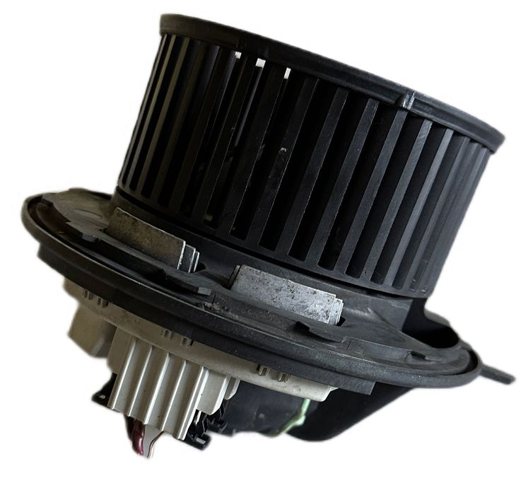 Wentylator Nagrzewnicy Dmuchawa Nawiewu Bmw E90 E92 E92 E87 E82