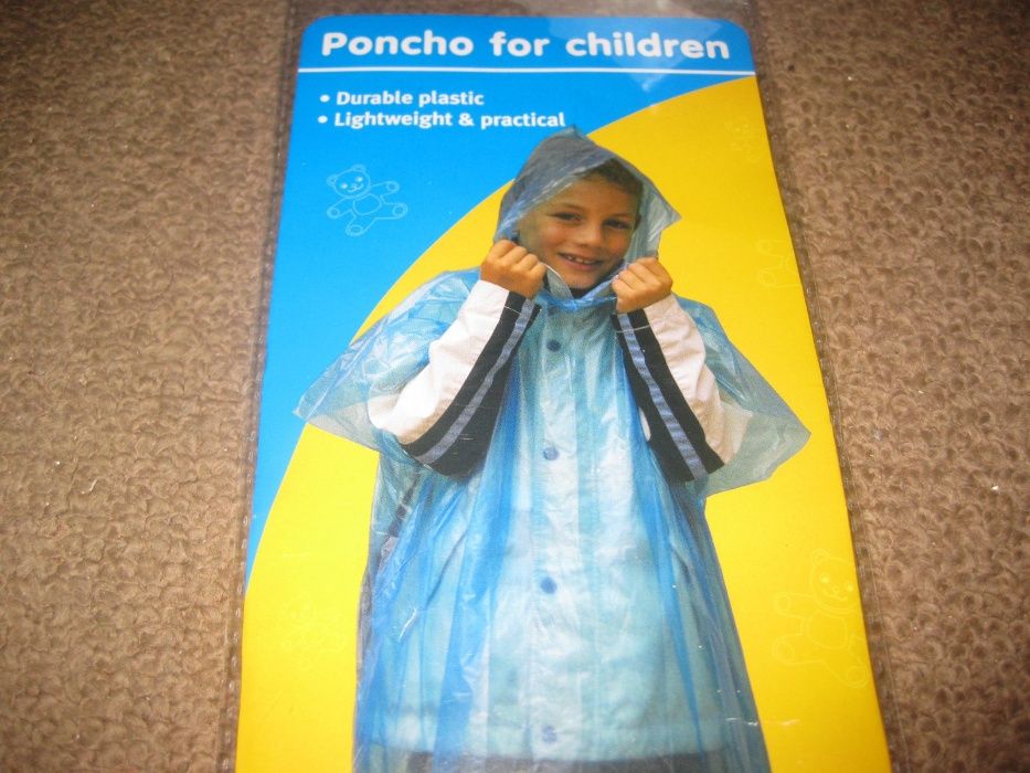 Poncho Impermeável para Criança/Novo e Embalado!