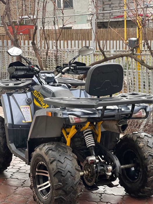 Квадроцикл Шарк 200