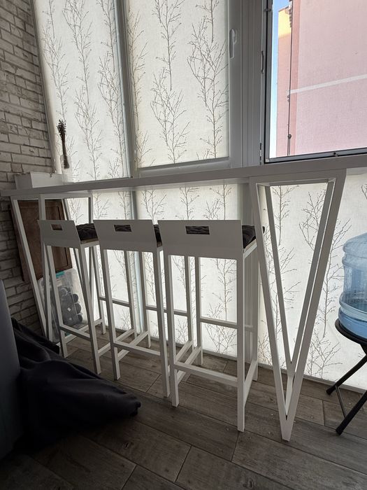 Барний стіл Drommel, барні стільці