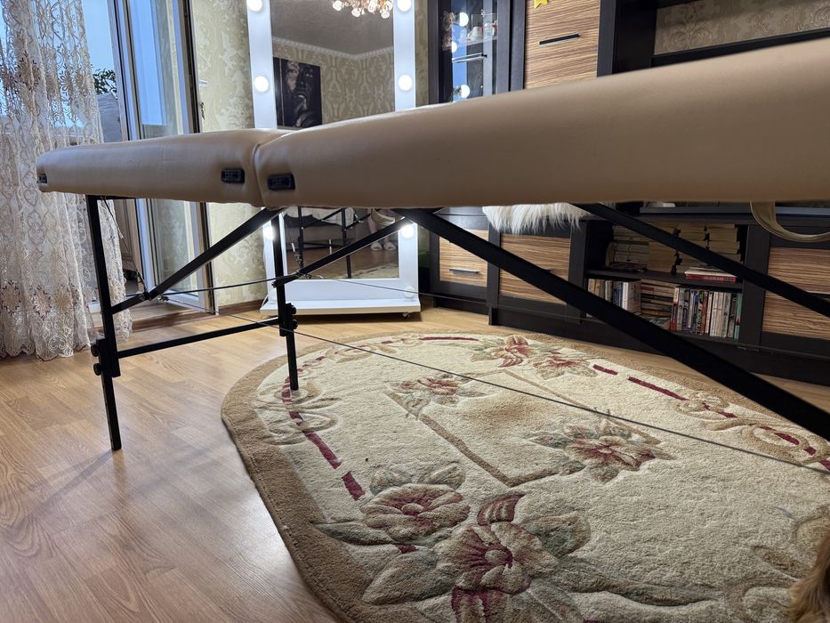 Массажный стол, кушетка