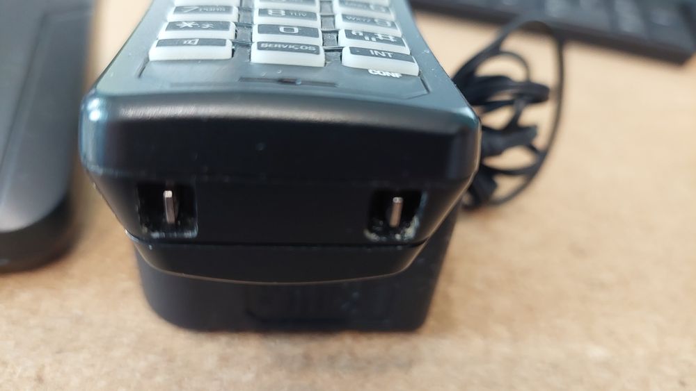 Telefone fixo com alta voz