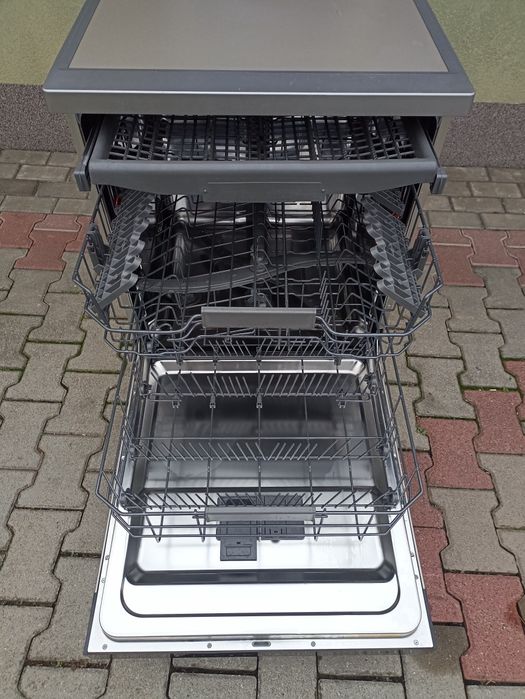 Zmywarka 60-ka         .