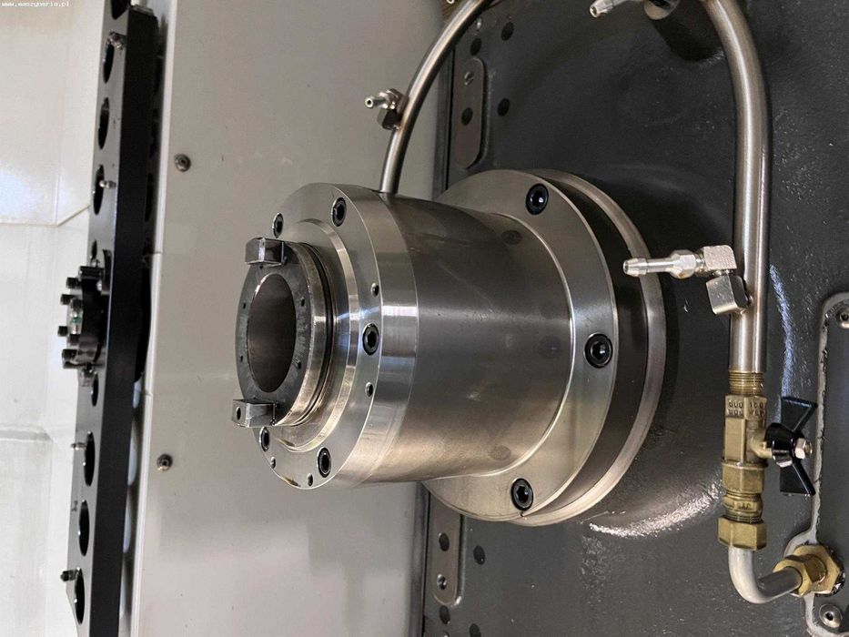 Centrum obróbcze poziome CNC HAAS EC-1600ZT