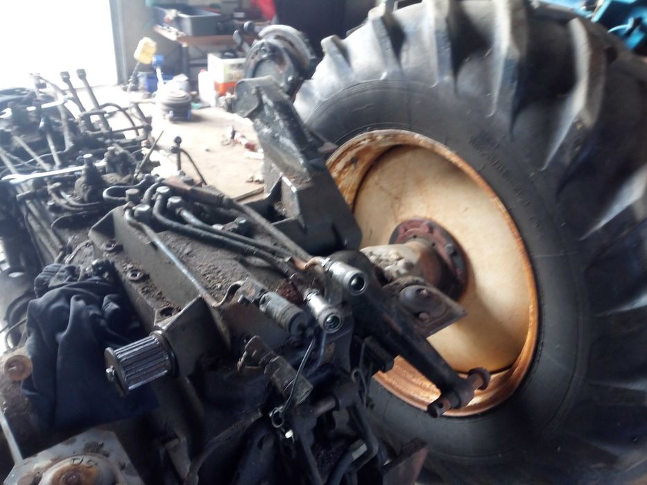 Ursusu 902 i 912 podnosnik plecak żaba nowy typ Zetor 8111  import