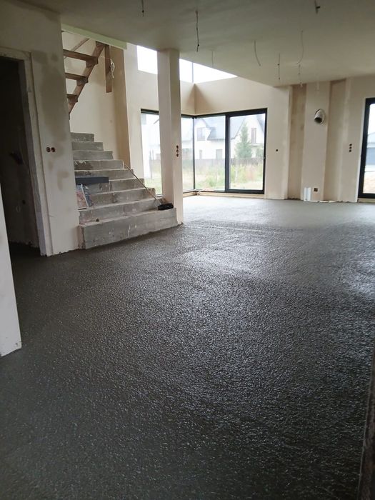 Płynny styropian styrobeton posadzki anhydrytowe