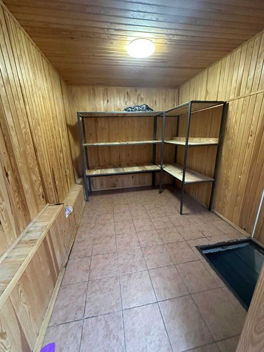 Продаж будинку в Левкові