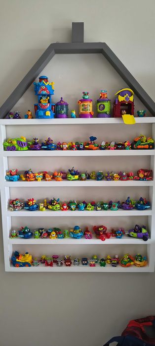 Półka w kształcie domku półka domek