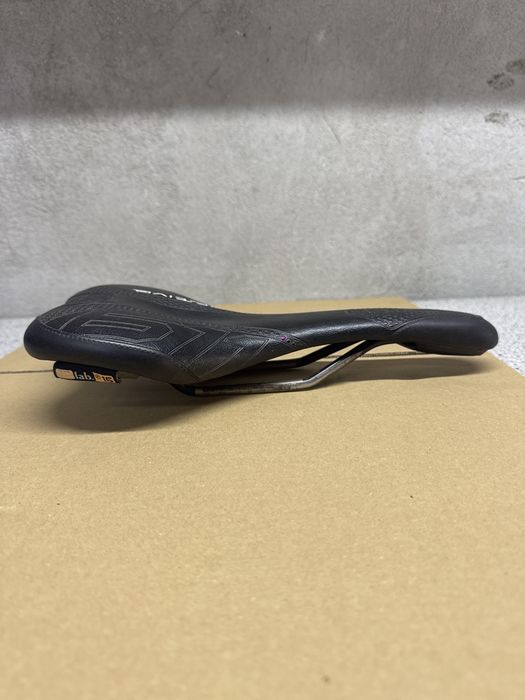 Siodelko rowerowe SQLab active 15