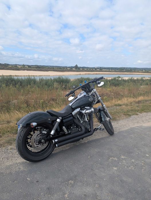 Harley-Davidson Dyna Wide Glide [2013r.] [103 cale] [CarPlay]