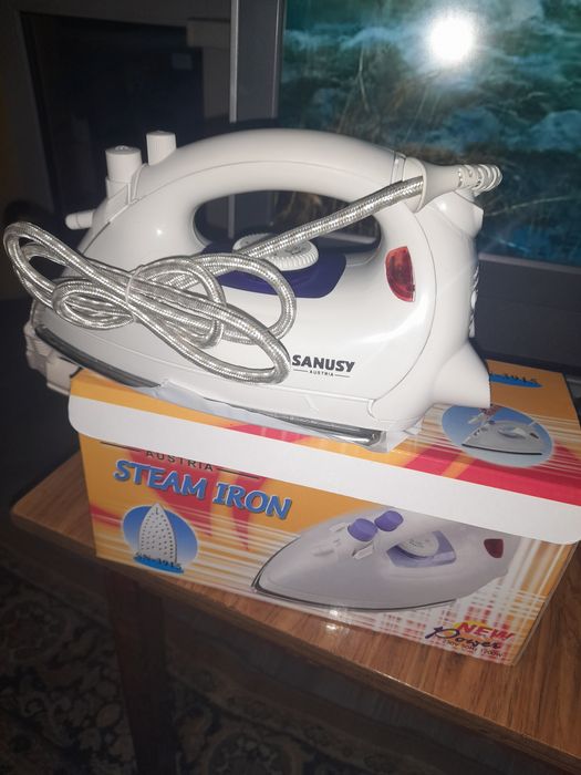 Продам утюг новый