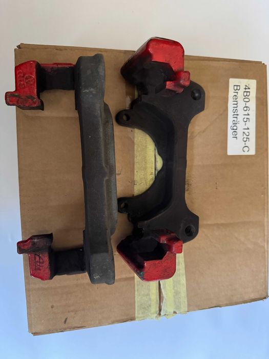 Suporte da pinça de travão Audi