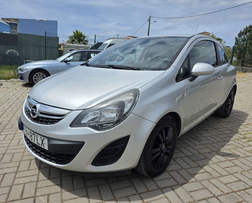 Opel Corsa Diesel 149 mil kms | 2013 | 5 Lugares