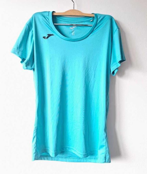 Conjunto desportivo Joma t-shirt e calções - tamanho M