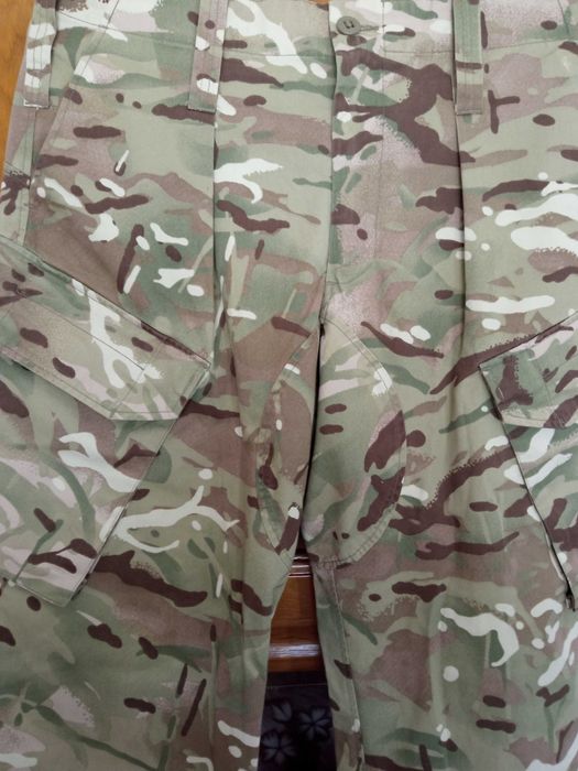 Calças militares camufladas MTP multicam MK1 do Exército Britânico