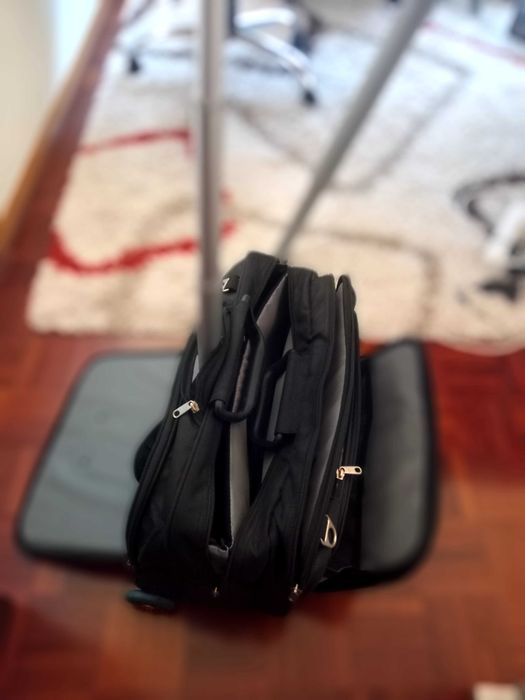 Trolley KENSINGTON preto - Setúbal ou Coimbra