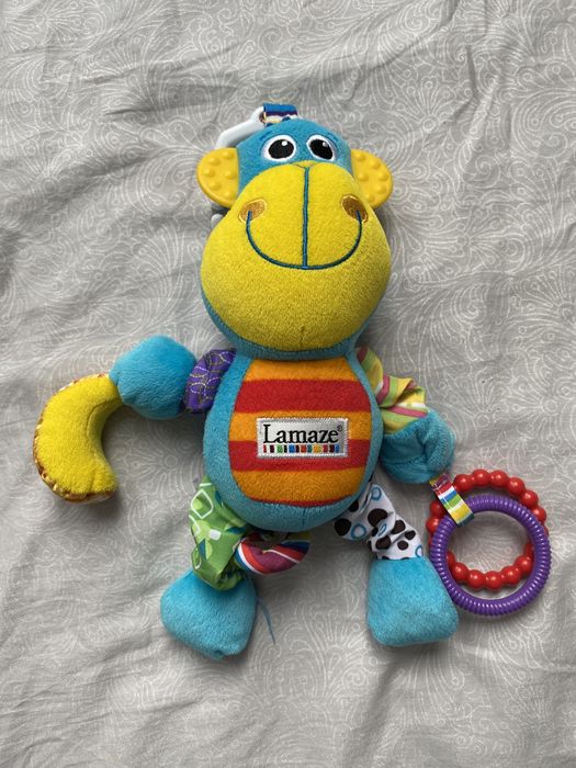 Zawieszka lamaze małpka