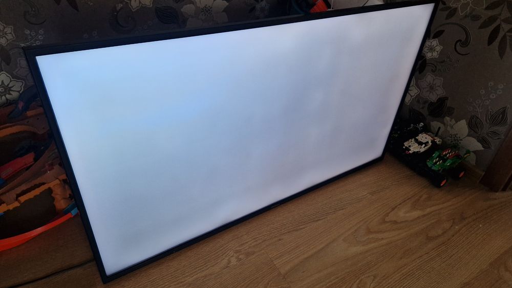 Телевізор 50 дюймів Hisense H50A6100