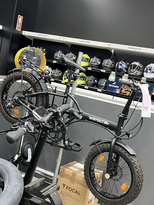 Bicicleta eletrica usada poucas vzs