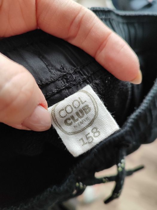 Spodnie ocieplane czarne rozmiar 158 smyk