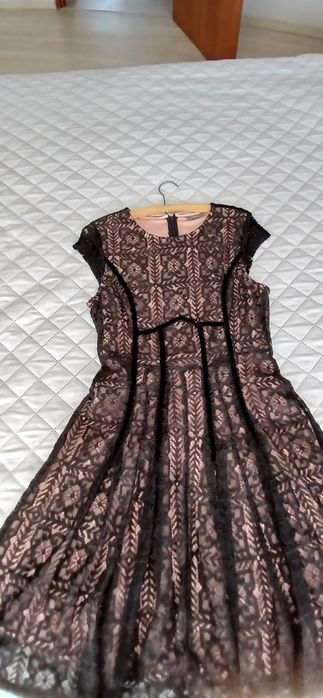 Sukienka z koronki r.36