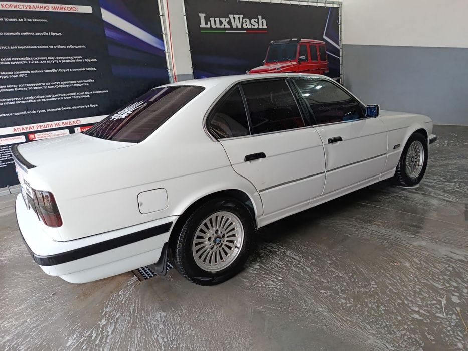 авто бмв е34 1994 року