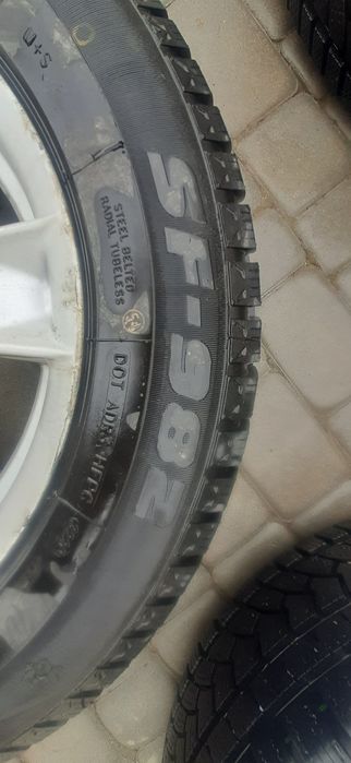 Зимова гума на дисках sf 982 sunfull 215 60 r16