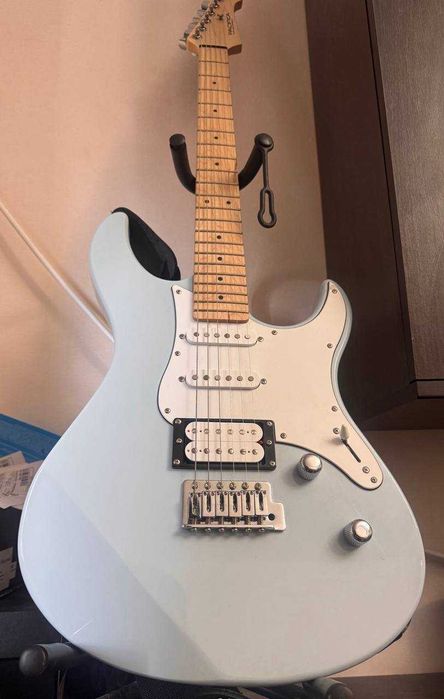 Yamaha Pacifica 112VM в ідеальному стані