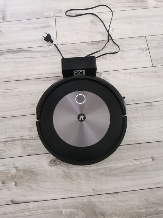 iROBOT Roomba j7 robot sprzątający odkurzacz automatyczny na gwarancji