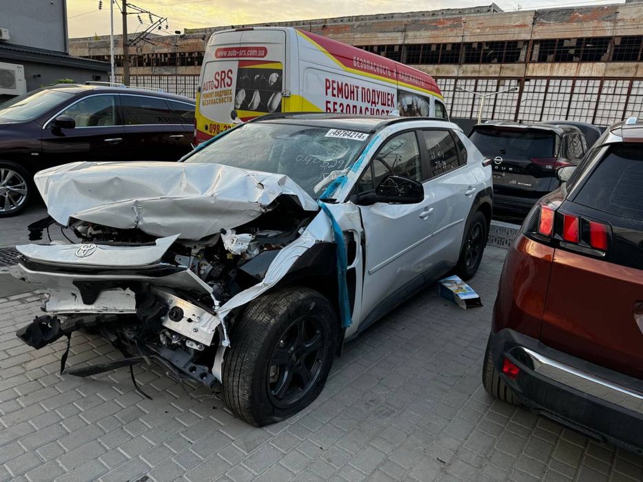 Toyota bz4x разборка шрот