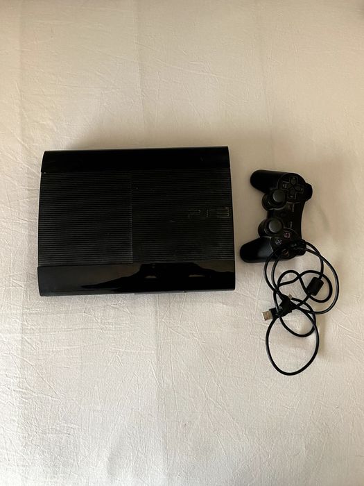 Vendo Playstation 3 SuperSlim