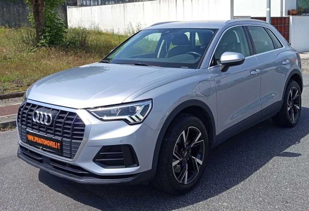 Audi Q3 45 TFSIe S tronic S line