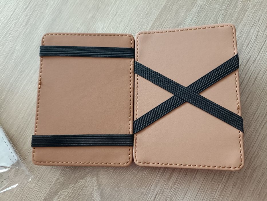 Ultra Cienki Męski Portfel Mini, brązowy