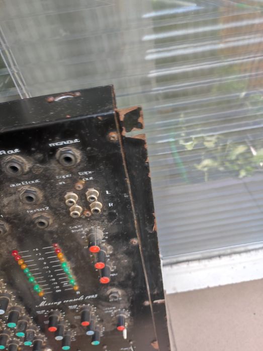 Mixsing Console 1993 do renowacji