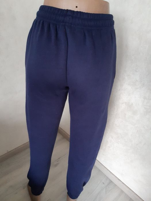 Спортивні штани фірмові на тонкому флісі р. S стан нових