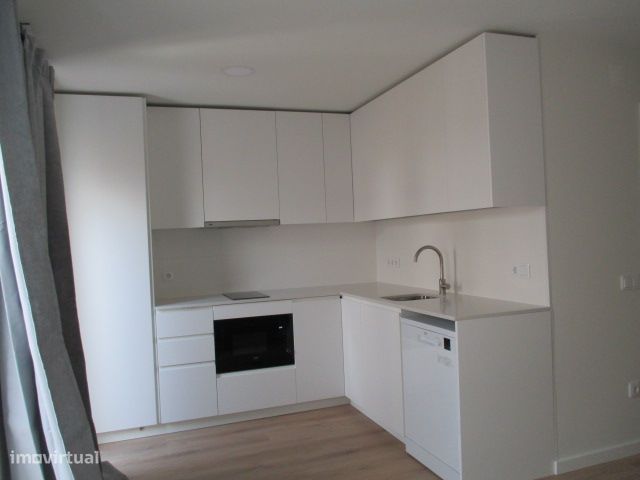 T0 novo Rua Pinheiro Chagas 84