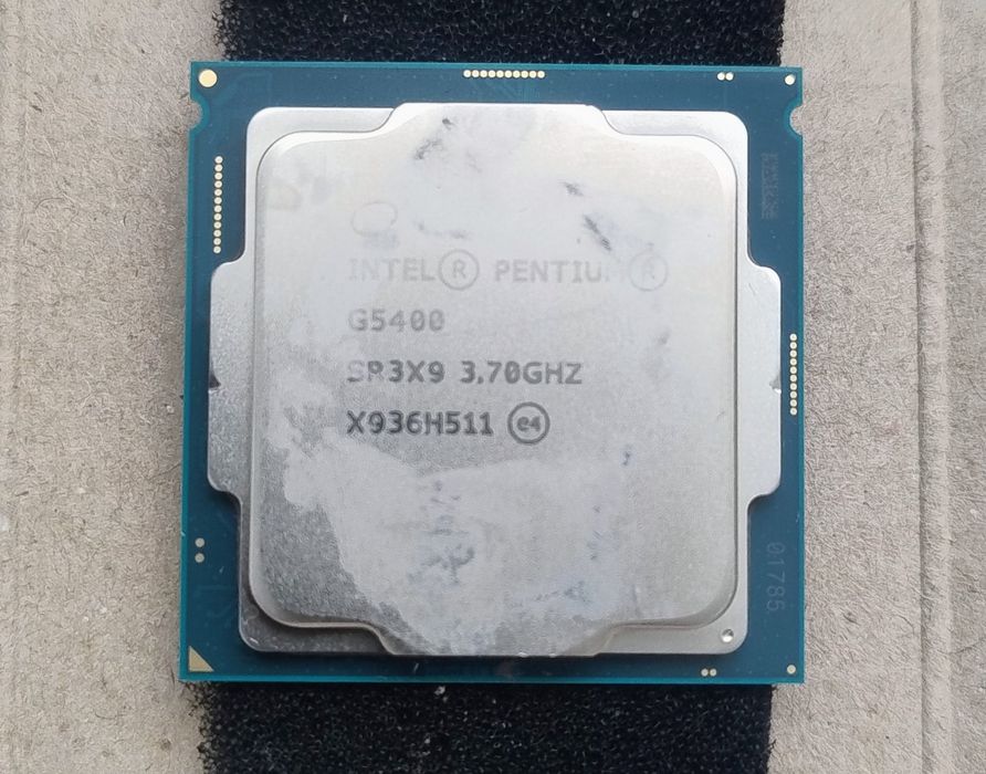 Intel Pentium G5400 в гарному стані