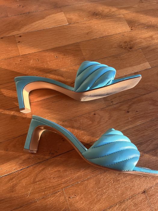 Sandálias azuis de tacão médio,Stradivarius,tamanho 37,10€
